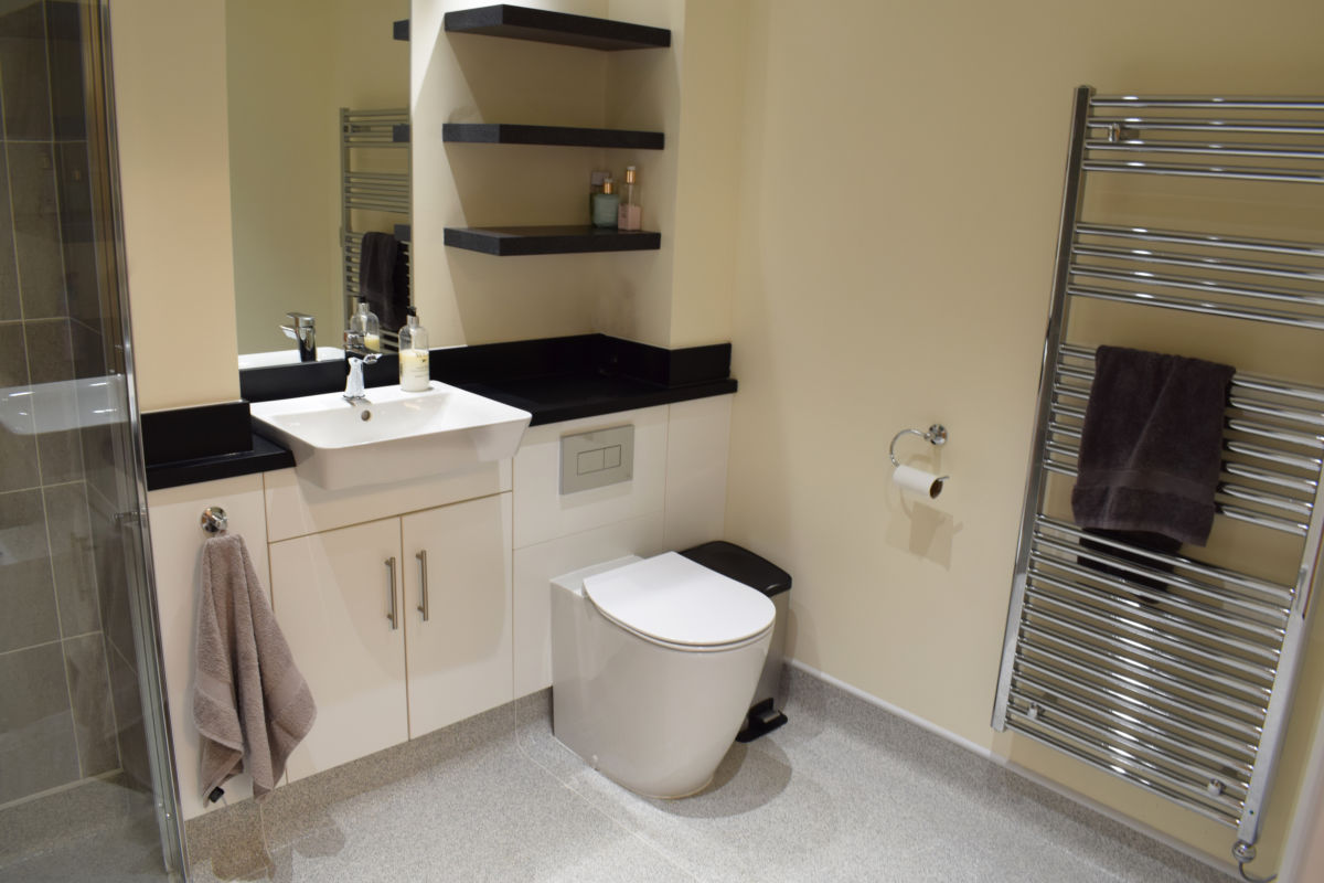 Bathroom vanity unit white