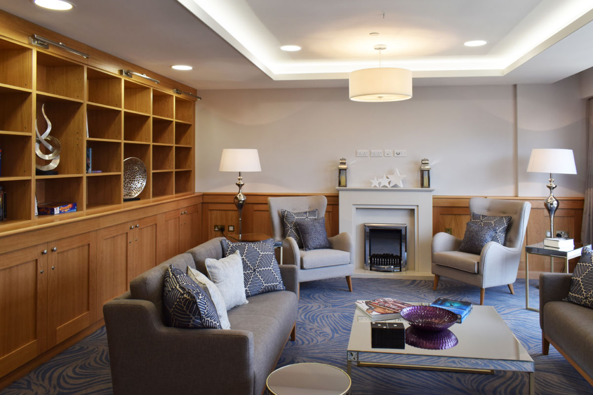 bespoke joinery - library shelving - retirement home