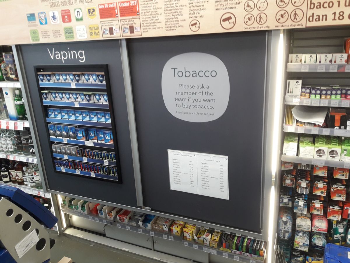 MyBlu vaping POS display installed by Aspen Concepts